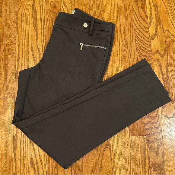 Calvin Klein Modern Essentials Straight Leg Pants - Picture 12 of 12